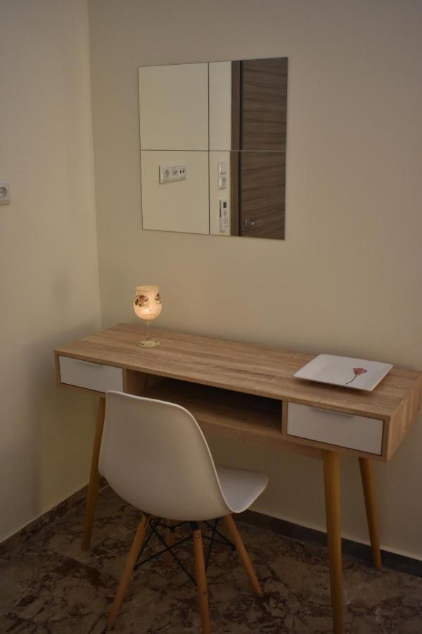 Appartamento Chrysafenia & Leandros Downtown Kavala Esterno foto