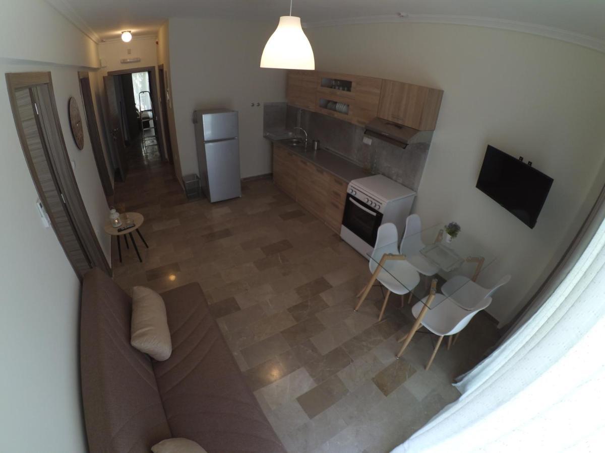 Appartamento Chrysafenia & Leandros Downtown Kavala Esterno foto