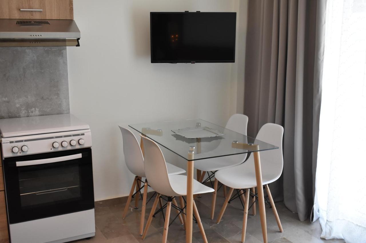 Appartamento Chrysafenia & Leandros Downtown Kavala Esterno foto