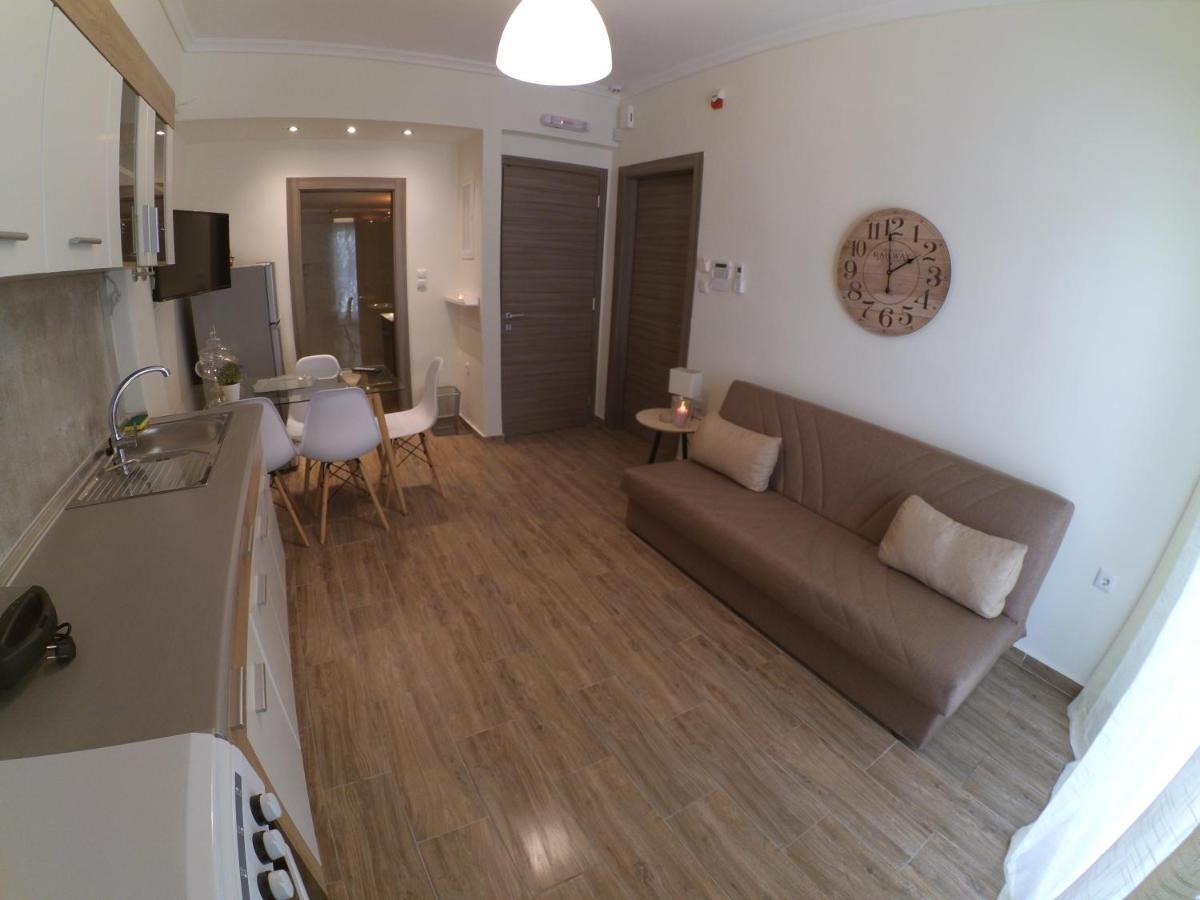 Appartamento Chrysafenia & Leandros Downtown Kavala Esterno foto