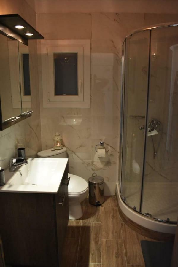 Appartamento Chrysafenia & Leandros Downtown Kavala Esterno foto